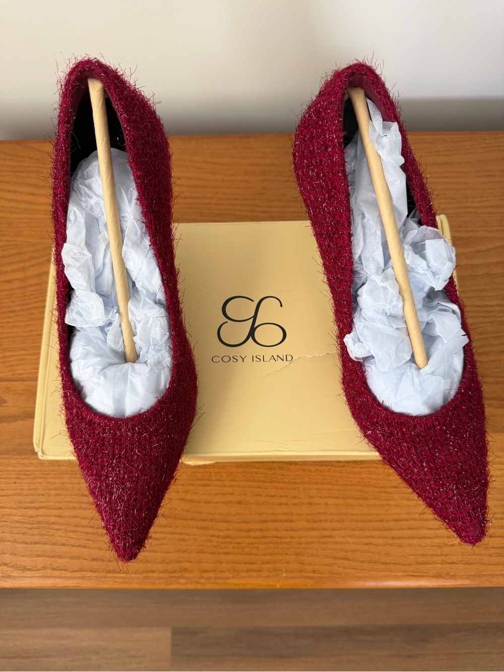 Cozy Island EternalPace Diamond Pointed Toe Heeled Pump